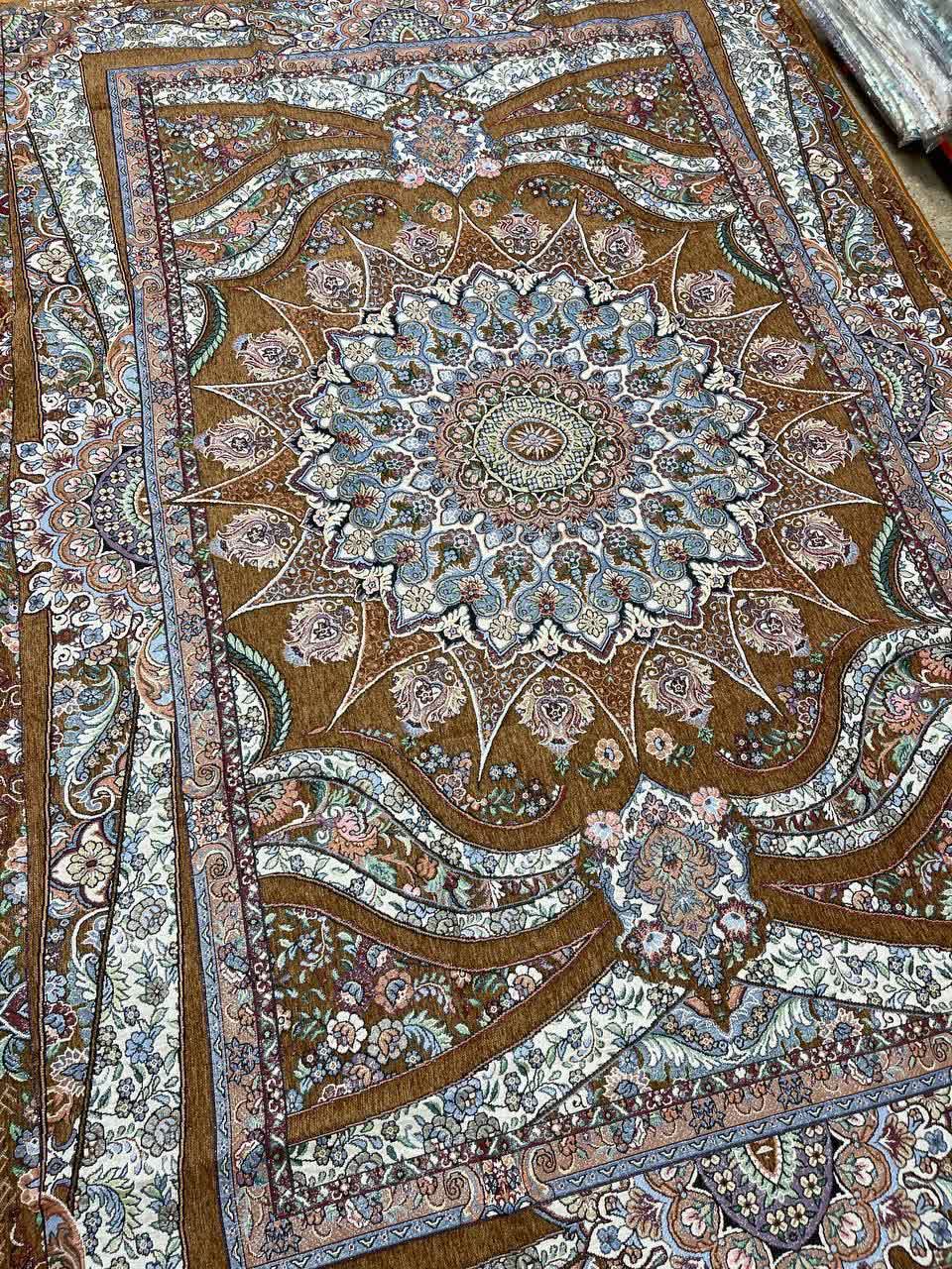 رو فرشی مخمل زرک دار یلدای کویر یزد ابعاد 1/5 در 2 (3 متری) در کالای خواب آرامش